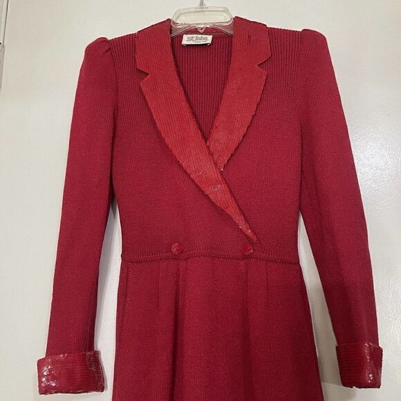 Sold🎉 vintage ST. John long sleeve wool knit sequin trim vneck blazer red dress - Picture 2 of 7